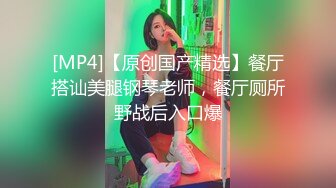 童颜巨乳 漫画中究极蜜桃白虎榨汁女神 是桃桃呀 看H漫被粗大肉棒爆肏 漫画现实强烈对应 内射饱满蜜鲍