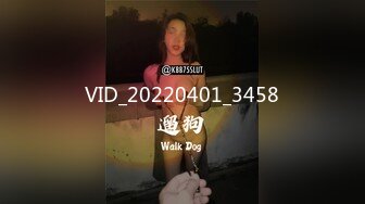 [MP4/1.83G]未流出【哥不是那样人】酒吧带回两个美女，酒精刺激下，敞开心扉肉体交合