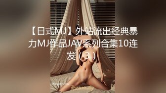 SWAG 踋被手机壳砸伤脚趾，只好抬着踋洗澡... Minicat