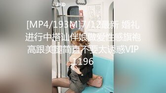 【极品美女??顶级骚货】豪乳网红女神『谭晓彤』十一月震爆首发 万圣节主题兔女郎 超棒口活深喉 乳交射满胸 高清1080P版